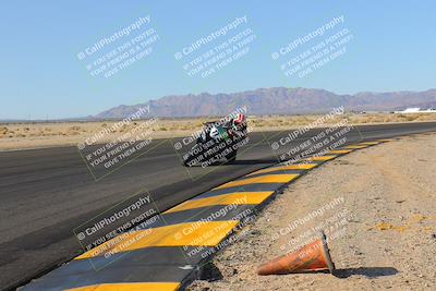 media/Dec-18-2022-SoCal Trackdays (Sun) [[8099a50955]]/Turn 4 Inside (10am)/